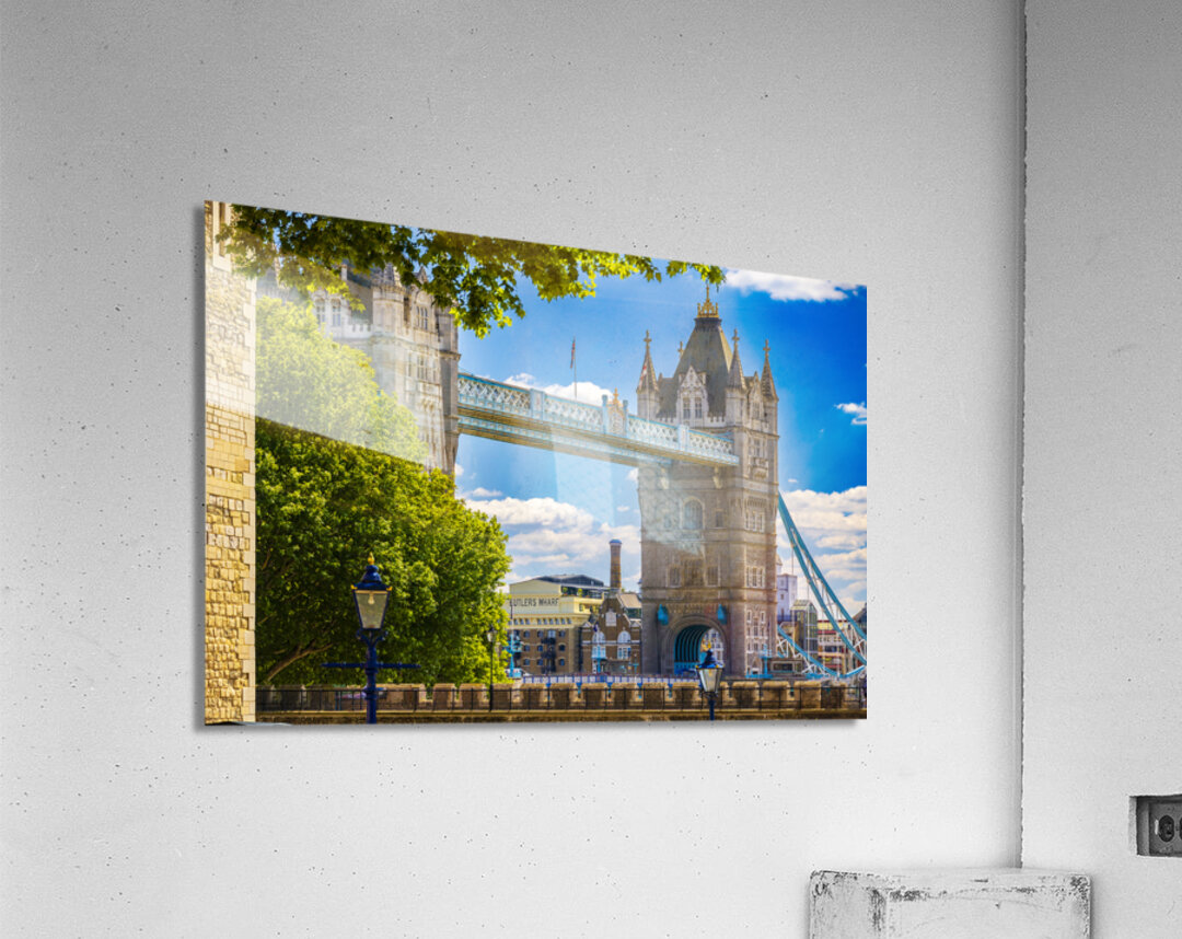 Store London 5L3A1357 Acrylic Print