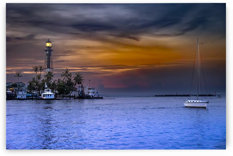 Deerfield Lighthouse by Tono Chavez