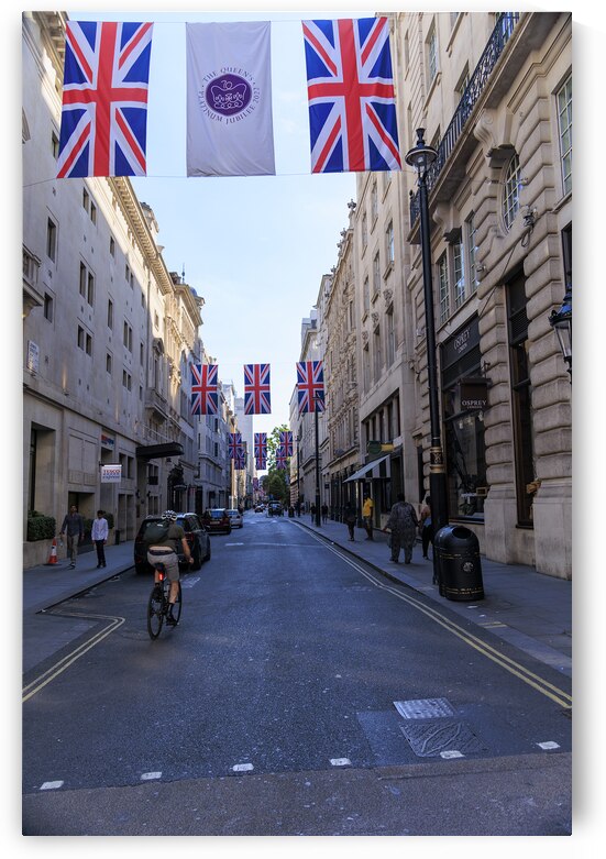 Store London 5L3A1455 by Tono Chavez