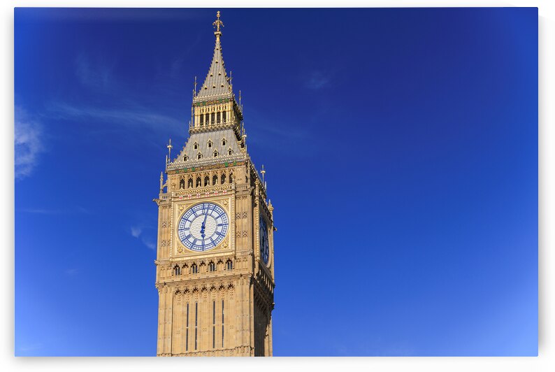 Store London 5L3A1443 by Tono Chavez