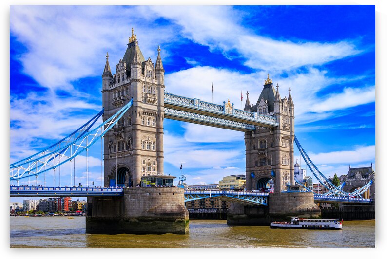 Store London 5L3A1413 by Tono Chavez