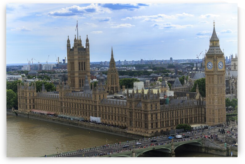 Store London 5L3A1765 by Tono Chavez