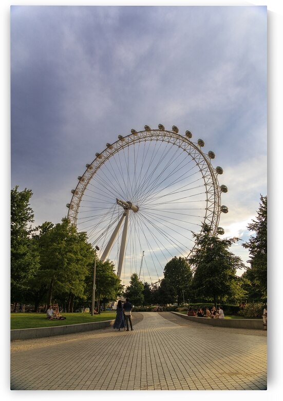 Store London 5L3A1818 by Tono Chavez