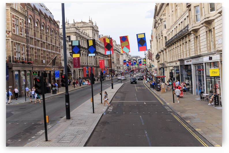 Store London 5L3A1791 by Tono Chavez