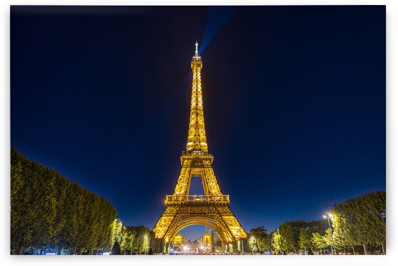 Store Paris 5L3A2885 by Tono Chavez