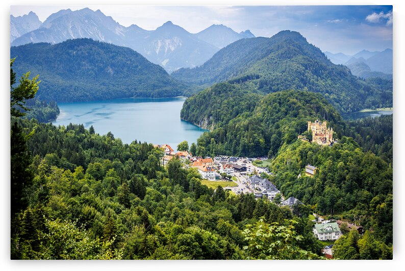 Store Munich  5L3A4211 by Tono Chavez