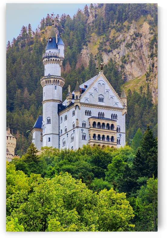 Store Munich  5L3A4073 by Tono Chavez