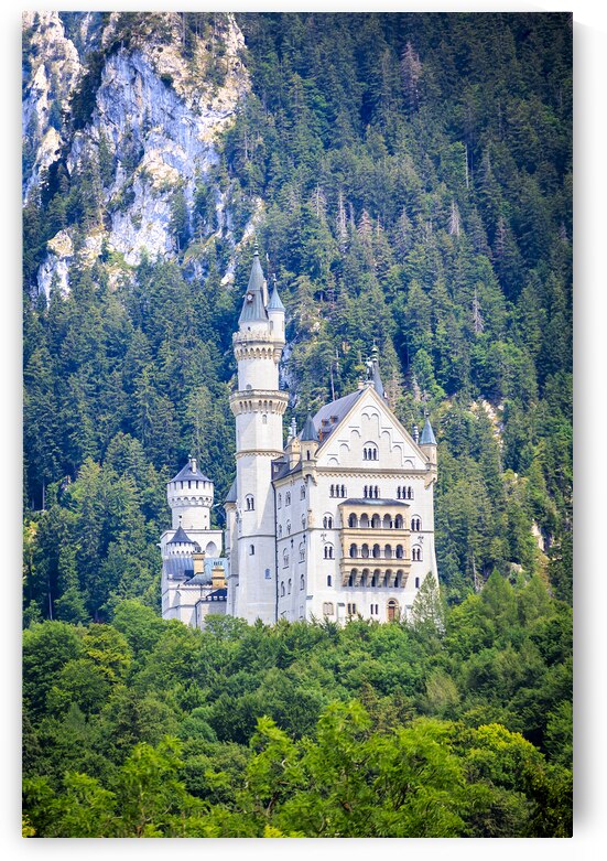 Store Munich  5L3A4279 by Tono Chavez