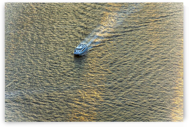 Store New York 5L3A0431 by Tono Chavez