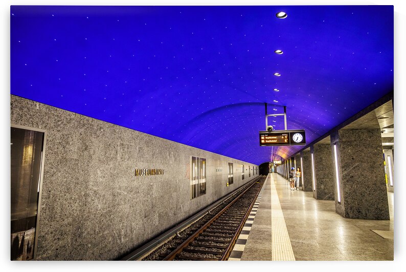 Store Berlin 5L3A3480 by Tono Chavez