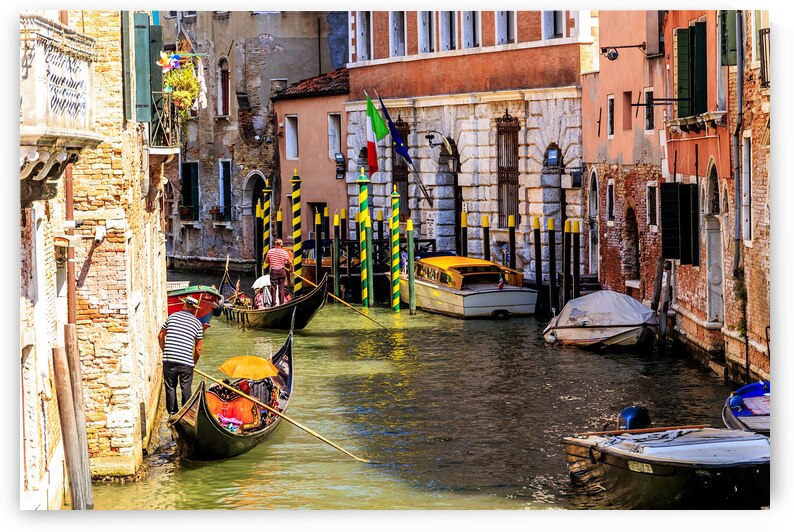 Store Venice 5L3A4518 by Tono Chavez