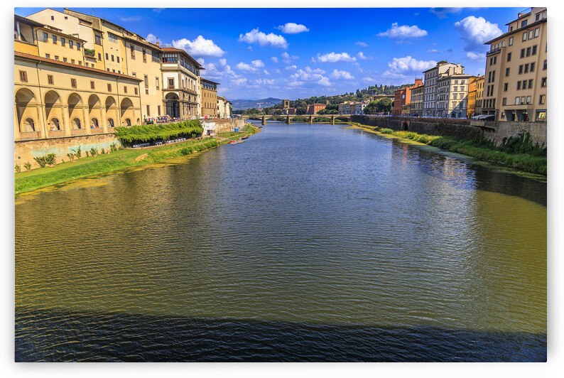 Store Florence 5L3A4901 by Tono Chavez