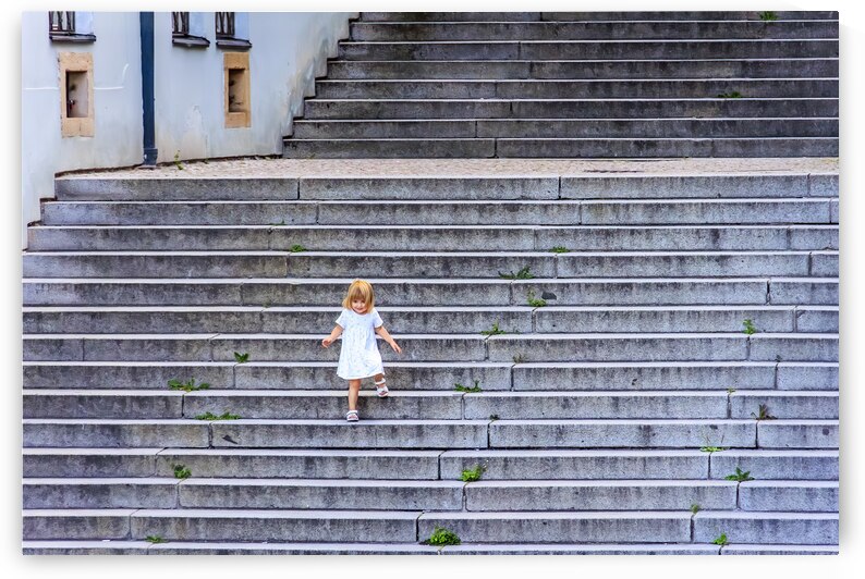 Store Prague 5L3A3872 by Tono Chavez