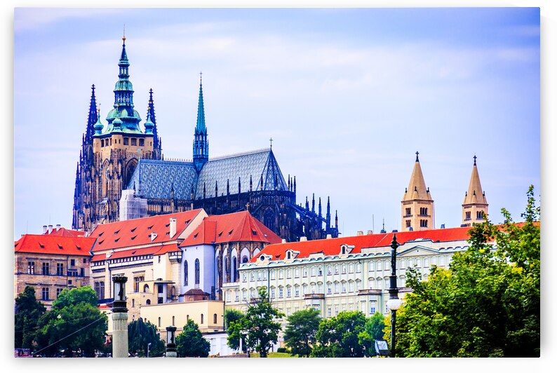 Store Prague 5L3A3735 by Tono Chavez