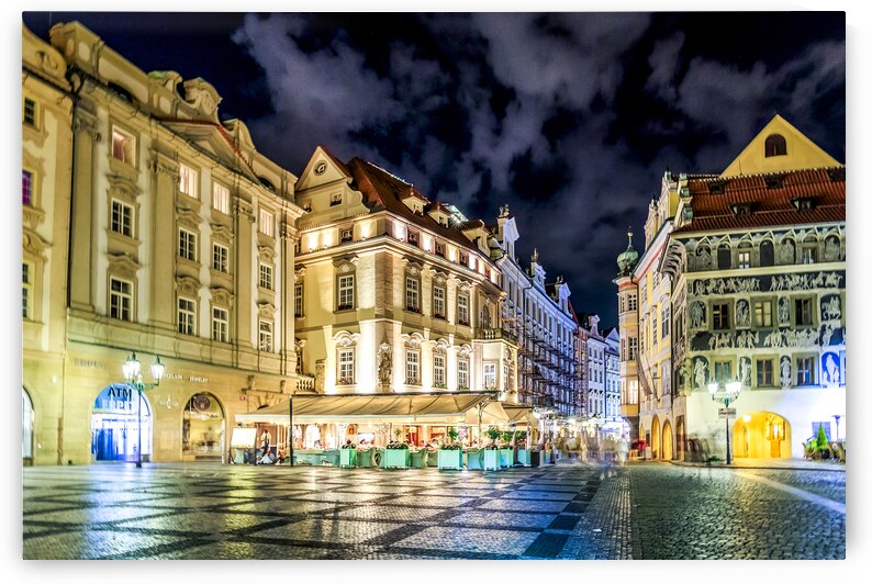 Store Prague 5L3A3988 by Tono Chavez