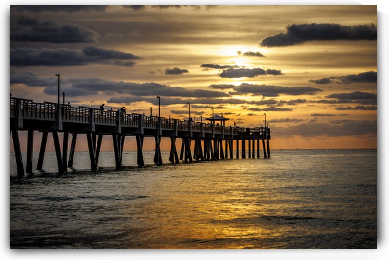 Store Dania Beach AE2A8683 by Tono Chavez