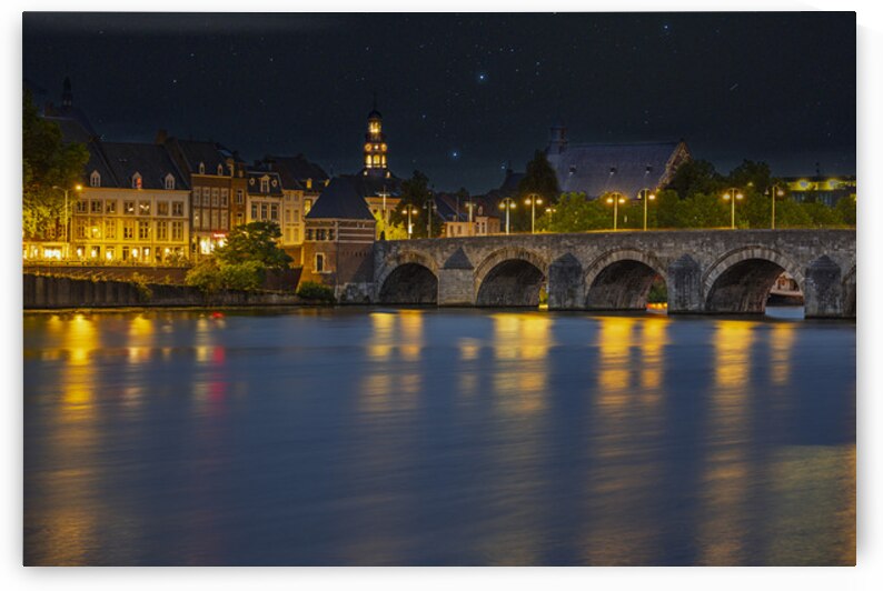 Belgium E2A9404 by Tono Chavez