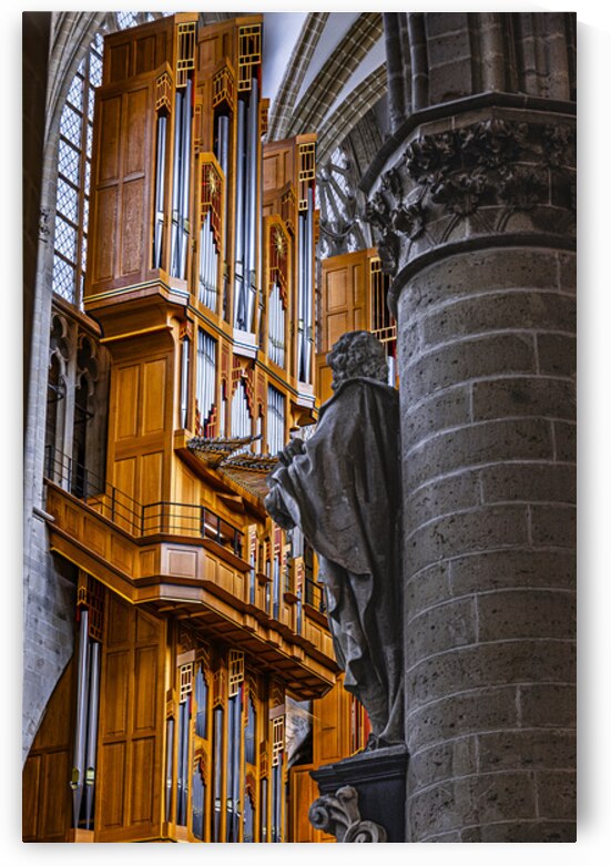 Belgium E2A8798 by Tono Chavez