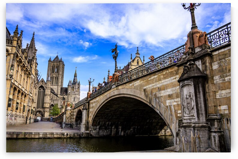 Belgium E2A9128 by Tono Chavez