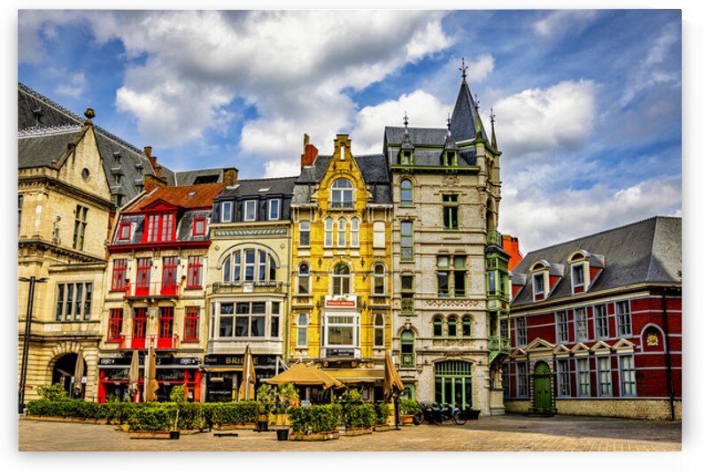 Belgium E2A8939 by Tono Chavez