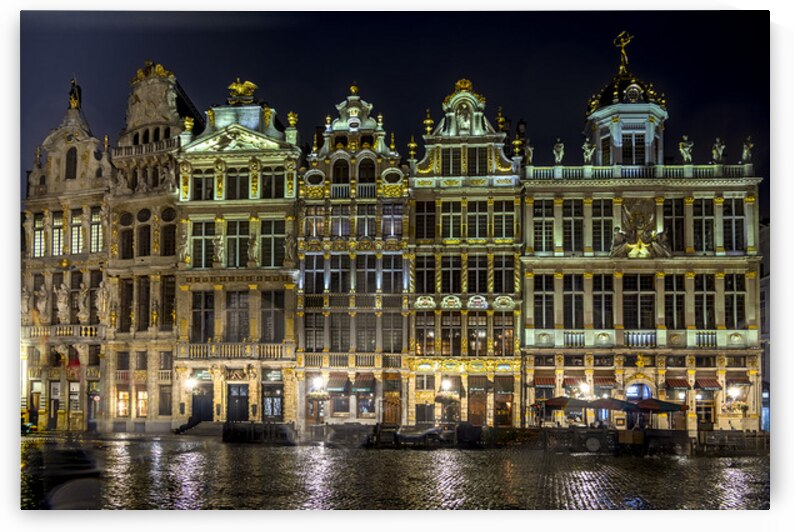 Belgium E2A9194 by Tono Chavez