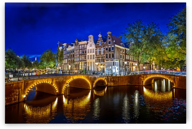 Holland E2A9896 by Tono Chavez