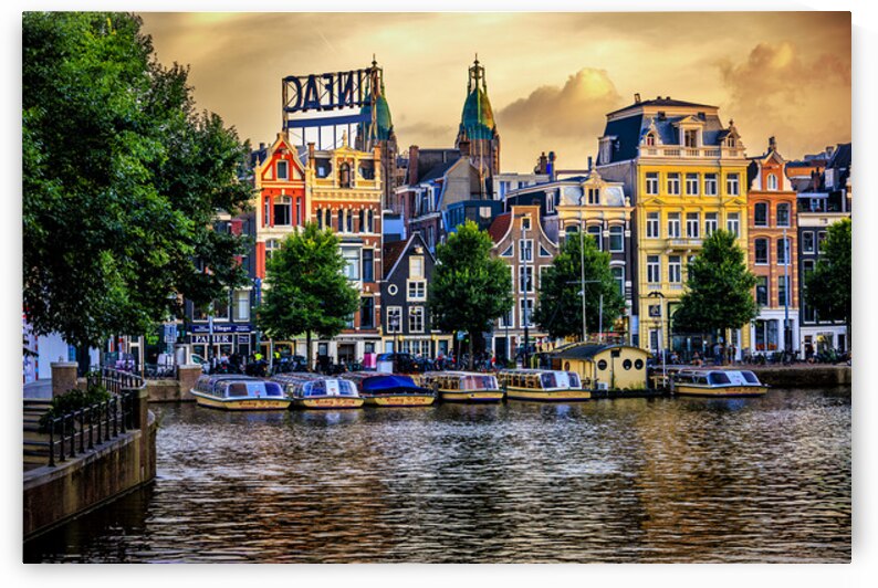 Holland E2A0314 by Tono Chavez