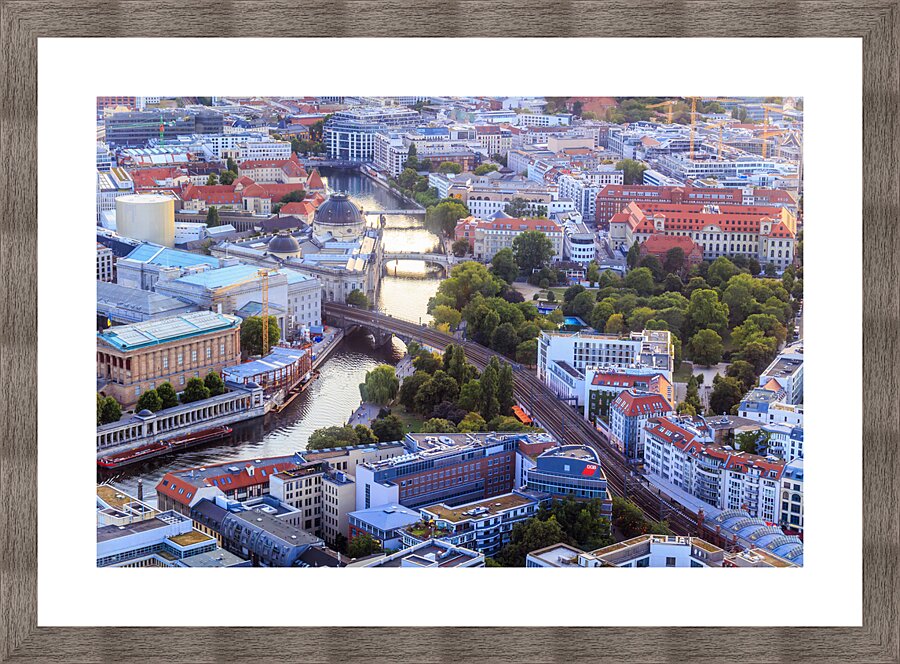 Store Berlin 5L3A3329 Picture Frame print