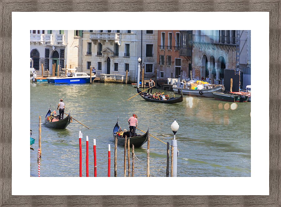 Store Venice 5L3A4557 Picture Frame print