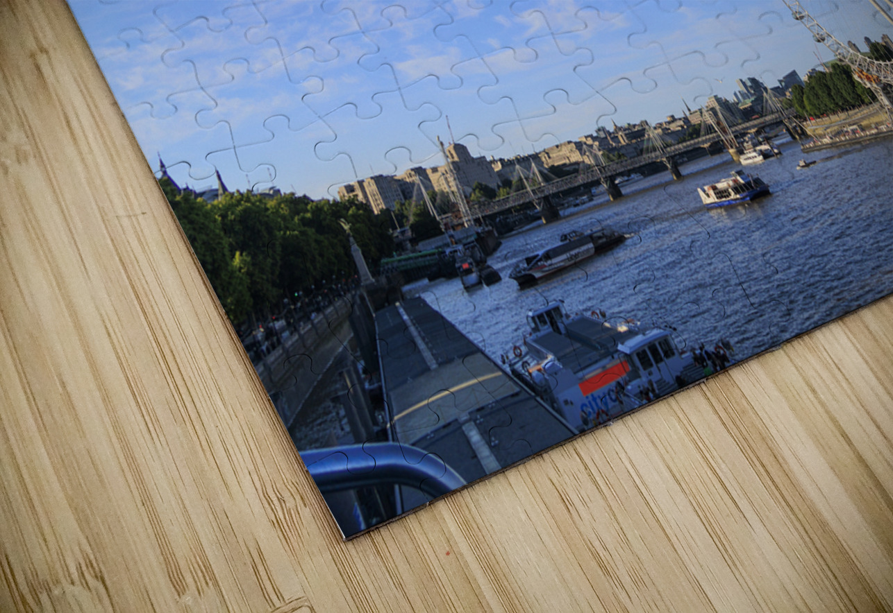 Store London 5L3A1481 Tono Chavez Puzzle