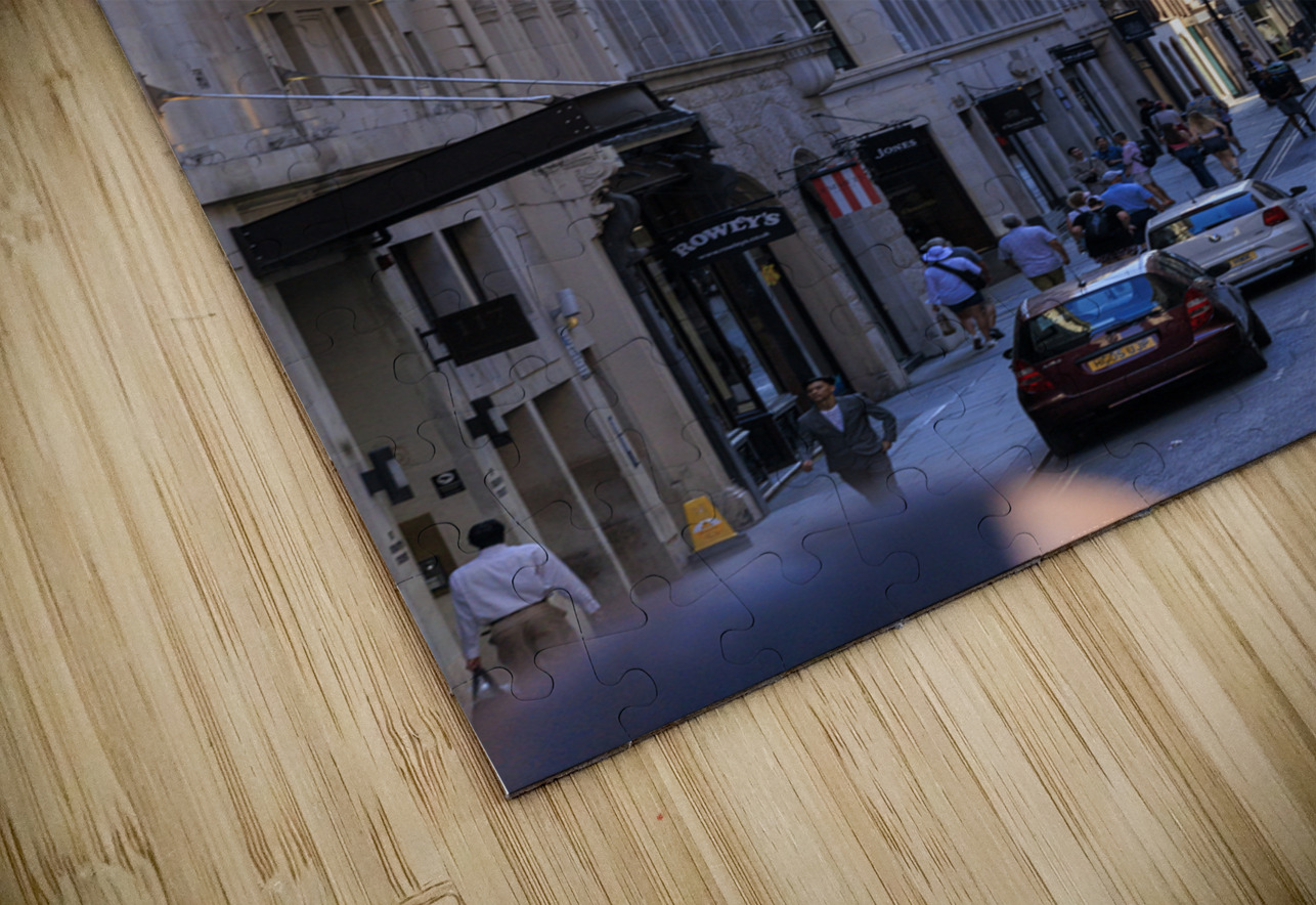 Store London 5L3A1450 Tono Chavez Puzzle