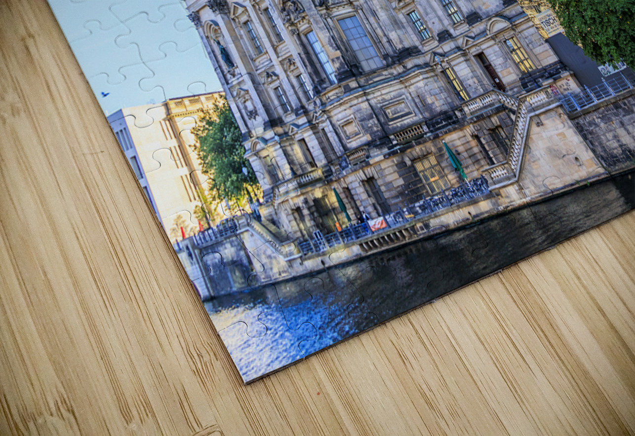 Store Berlin 5L3A3259 Tono Chavez Puzzle