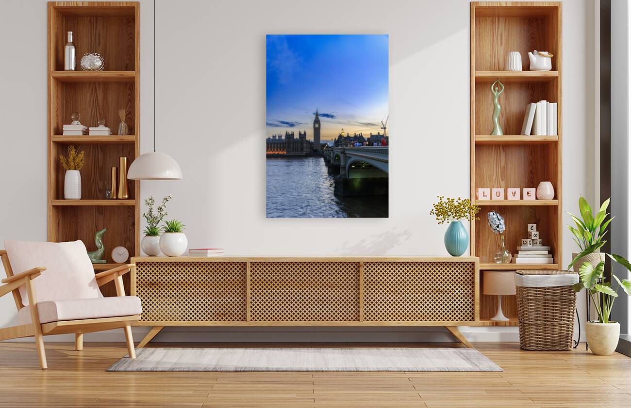 Store London 5L3A1823 Reproduction