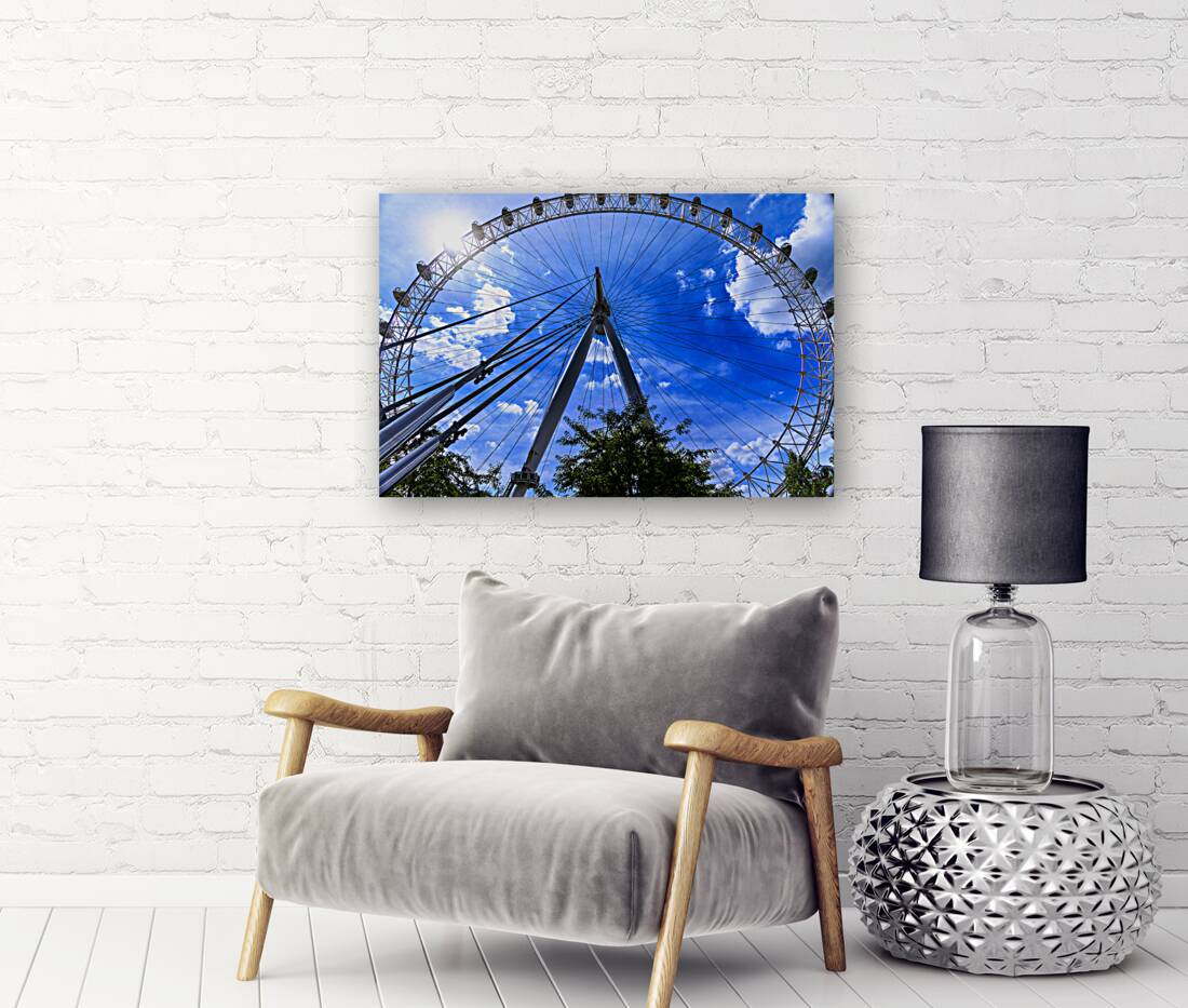 Store London 5L3A1703 Reproduction