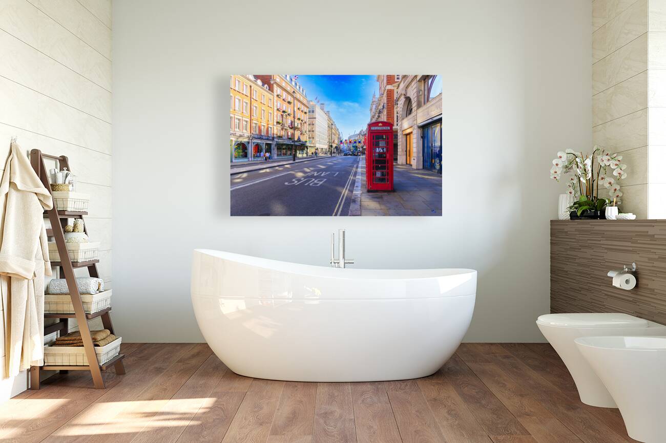 Store London 5L3A1461 Reproduction