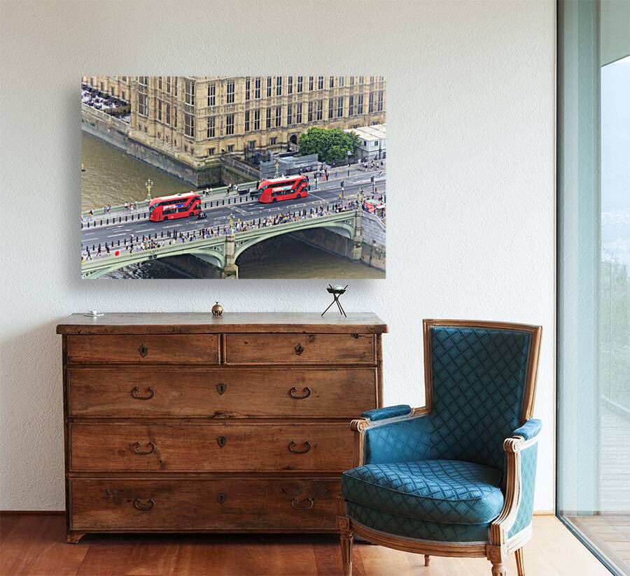 Store London 5L3A1735 Reproduction