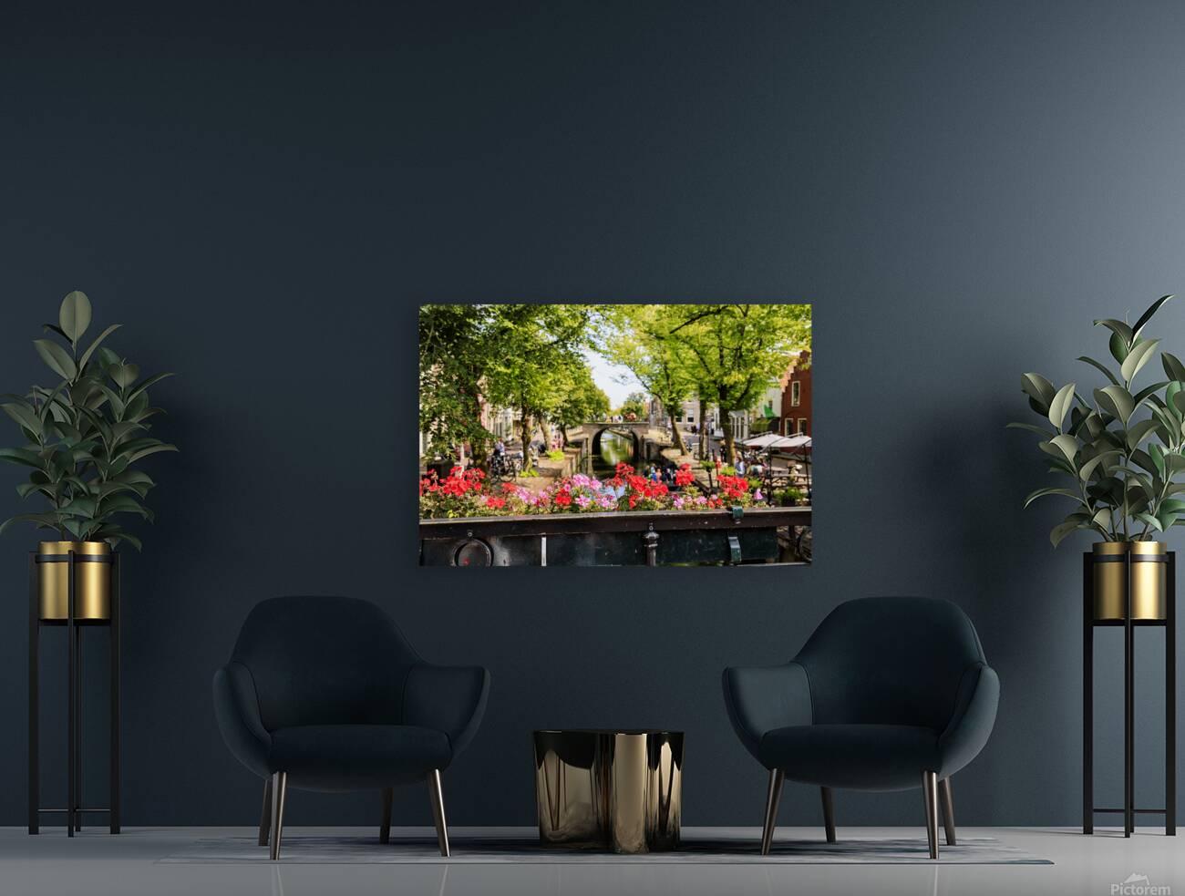 HollandAE2A9823 Reproduction