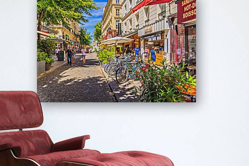 Paris Street by Tono Chavez