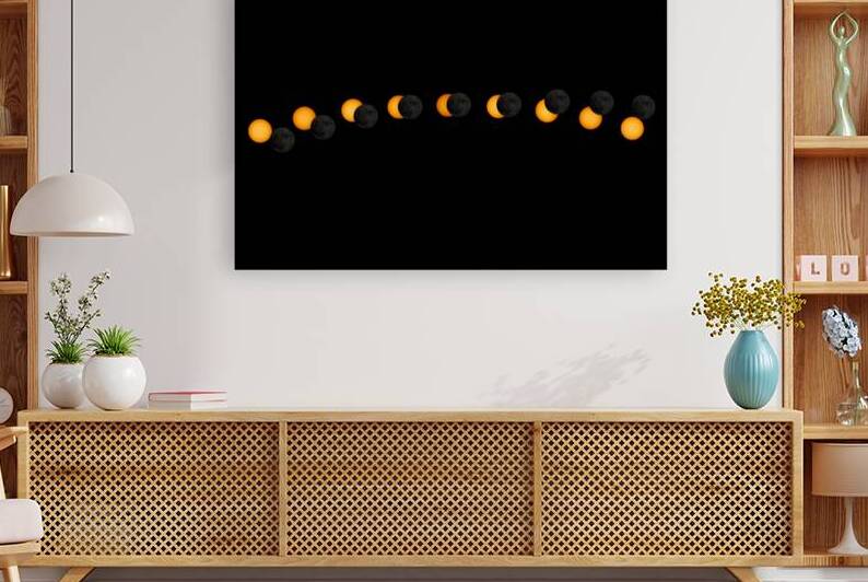 Eclipse_2024 by Tono Chavez