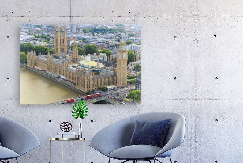 Store London 5L3A1737 by Tono Chavez