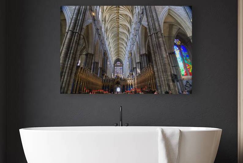 Store London 5L3A1597 by Tono Chavez