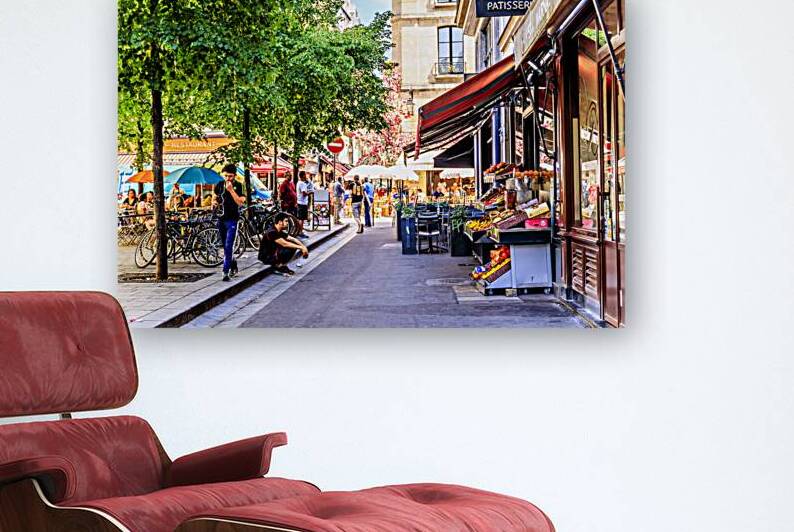 Store Paris 5L3A2412 by Tono Chavez