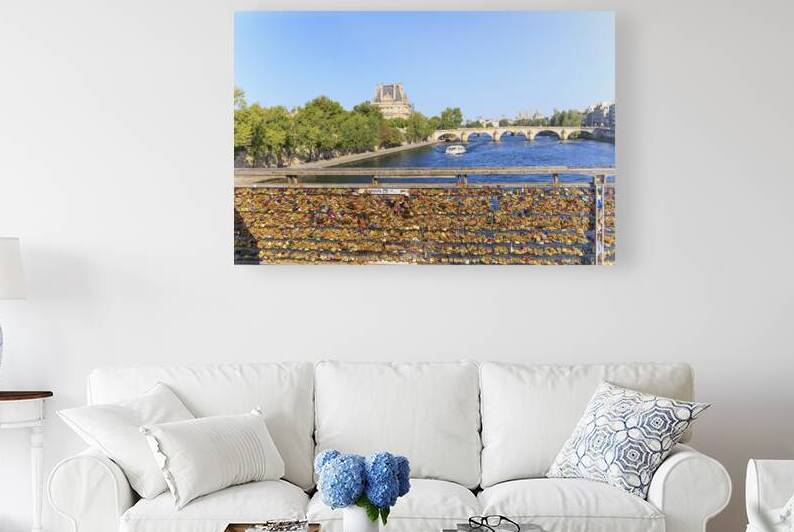 Store Paris 5L3A2805 by Tono Chavez