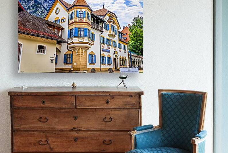 Store Munich  5L3A4226 Edit by Tono Chavez