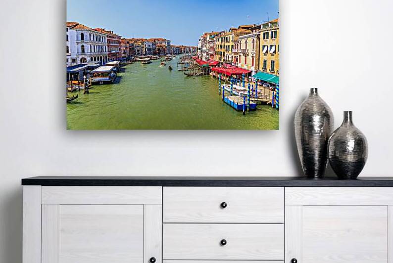 Store Venice 5L3A4551 by Tono Chavez