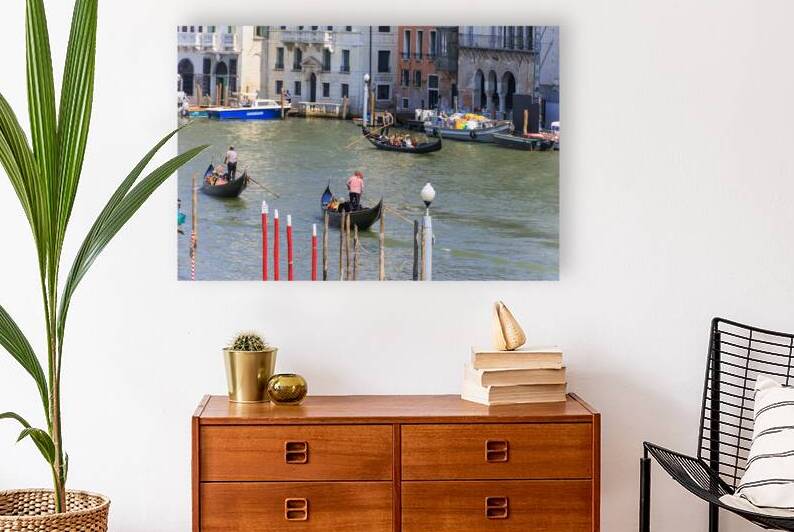 Store Venice 5L3A4557 by Tono Chavez