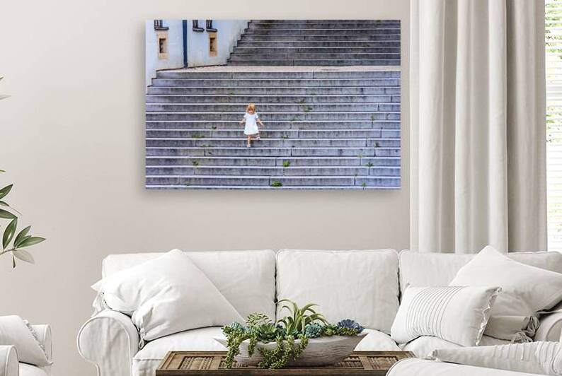 Store Prague 5L3A3872 by Tono Chavez