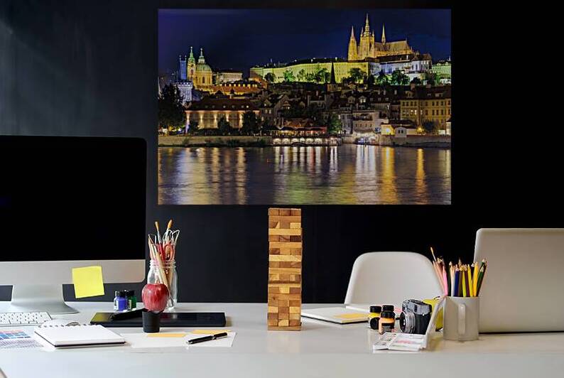 Store Prague 5L3A3949 by Tono Chavez