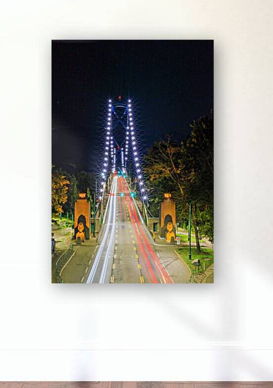 Store Vancouver 5L3A8885 by Tono Chavez